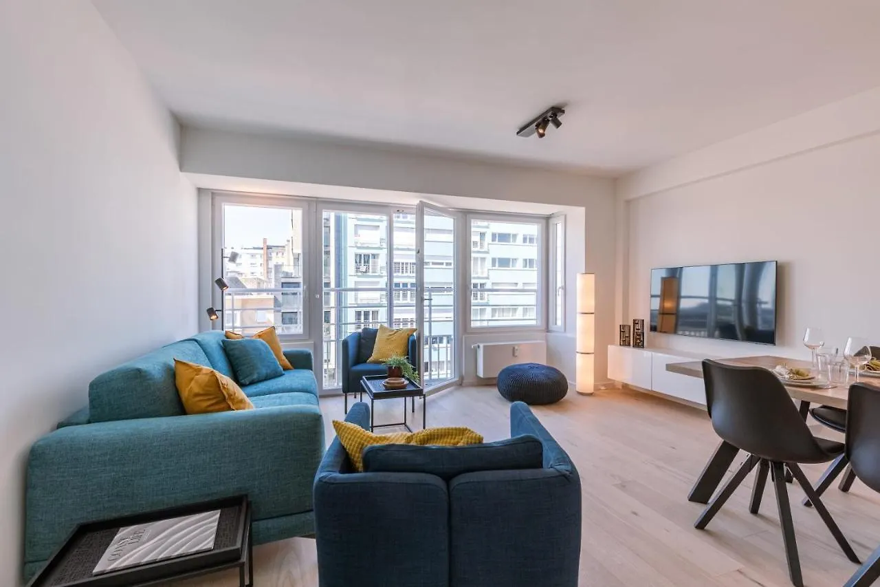 Huswell - Lovely Apartment With Lateral Sea View And Parking Oostende